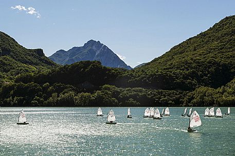 Mini Yacht race at Cavazzo lake